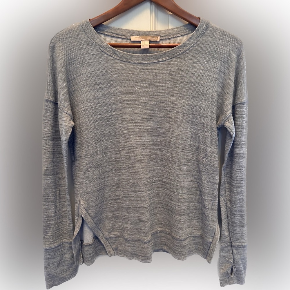 Forever 21 - Grey long-sleeve thermal top , Size Small